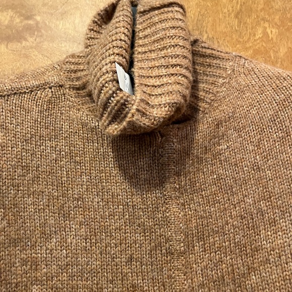 J Crew Chunky Poncho NWT XS/S - Picture 3 of 5